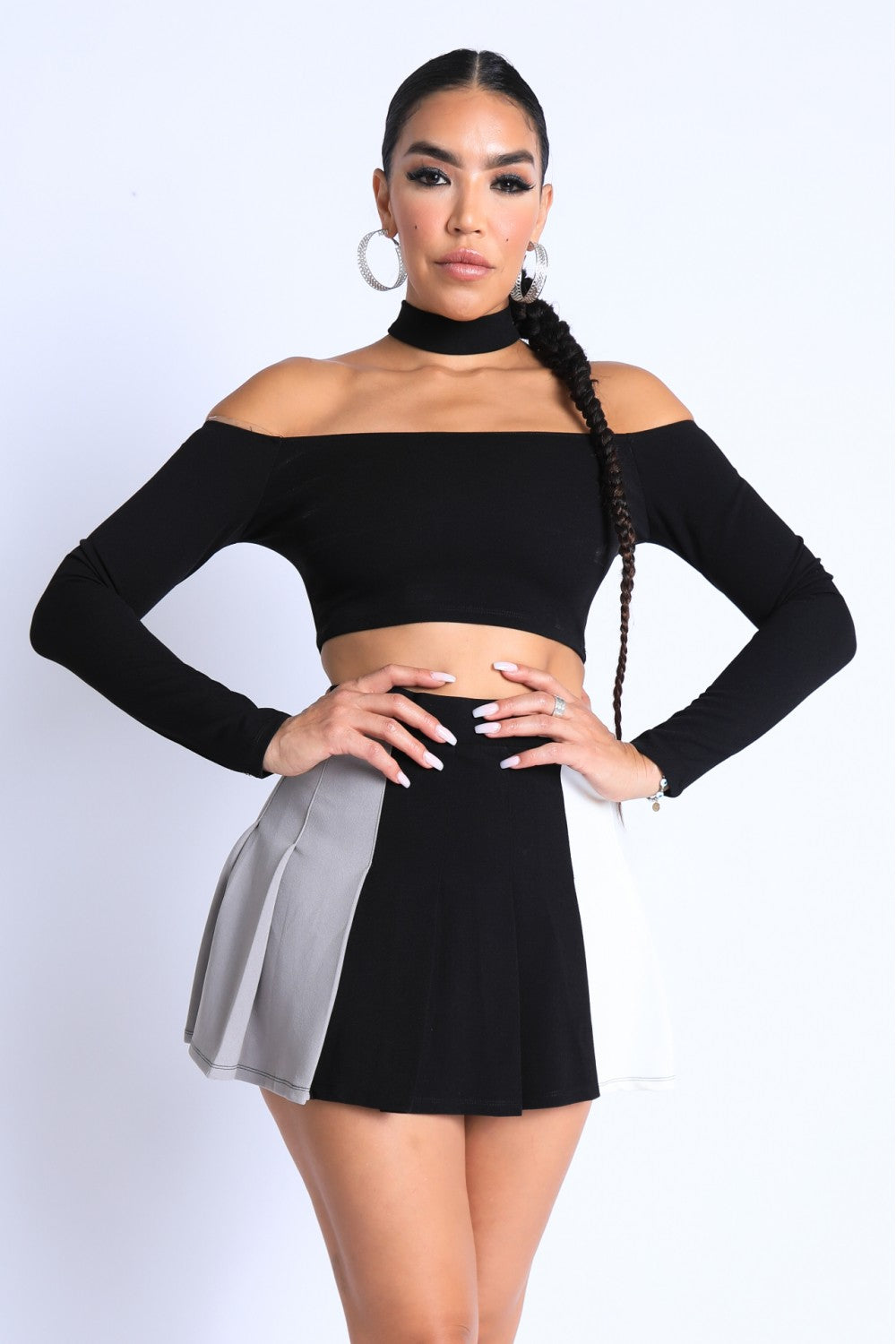 Long Sleeve Top w Choker Off-shoulder Pleated Skirt Set