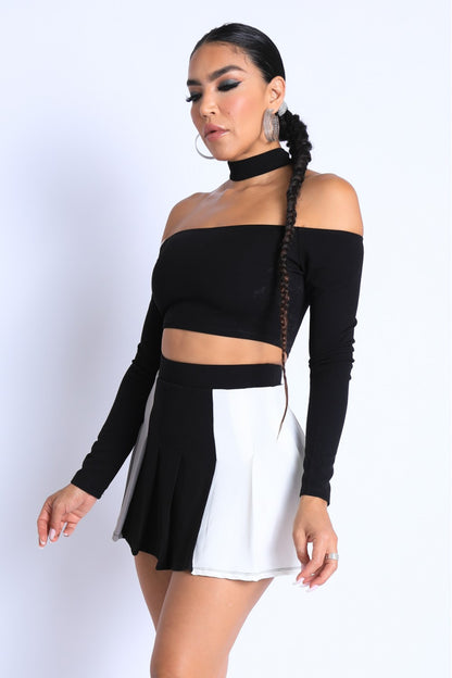 Long Sleeve Top w Choker Off-shoulder Pleated Skirt Set