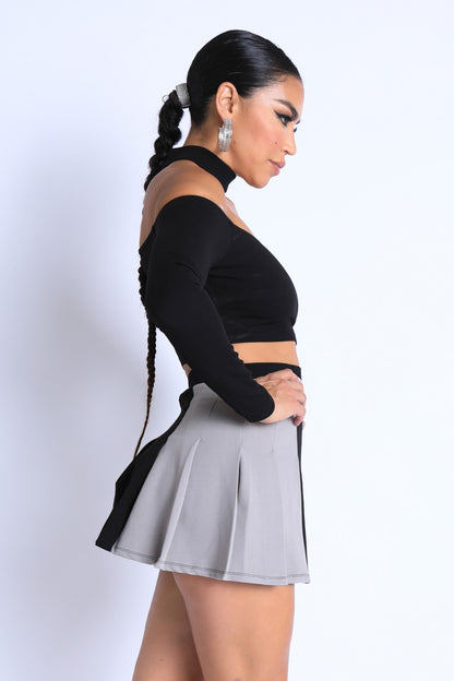 Long Sleeve Top w Choker Off-shoulder Pleated Skirt Set